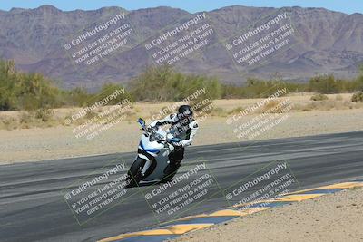 media/Mar-24-2025-Moto Forza (Mon) [[57ce5c5cff]]/3-Beginner Group/Session 3 (Turn 6 Inside)/